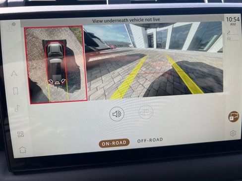 Used 2022 Land Rover Defender 110 X-Dynamic HSE image 24