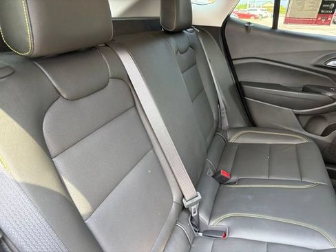 Certified 2024 Chevrolet Trax ACTIV w/ Sunroof Package FWD image 27