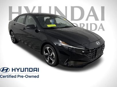 Used 2022 Hyundai Elantra SEL w/ Convenience + Premium Package