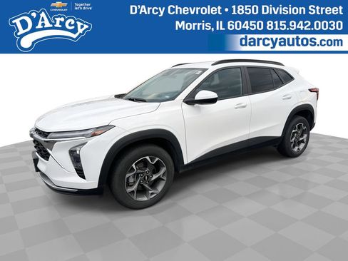 Certified 2024 Chevrolet Trax LT FWD image 1