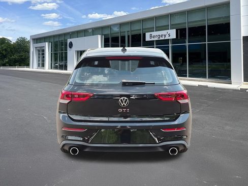 Certified 2024 Volkswagen GTI SE FWD image 8