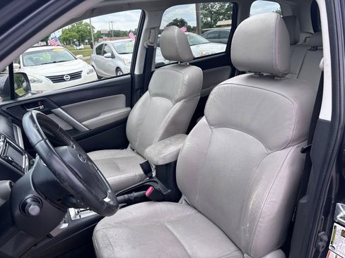Used 2014 Subaru Forester 2.5i Touring AWD/4WD image 12