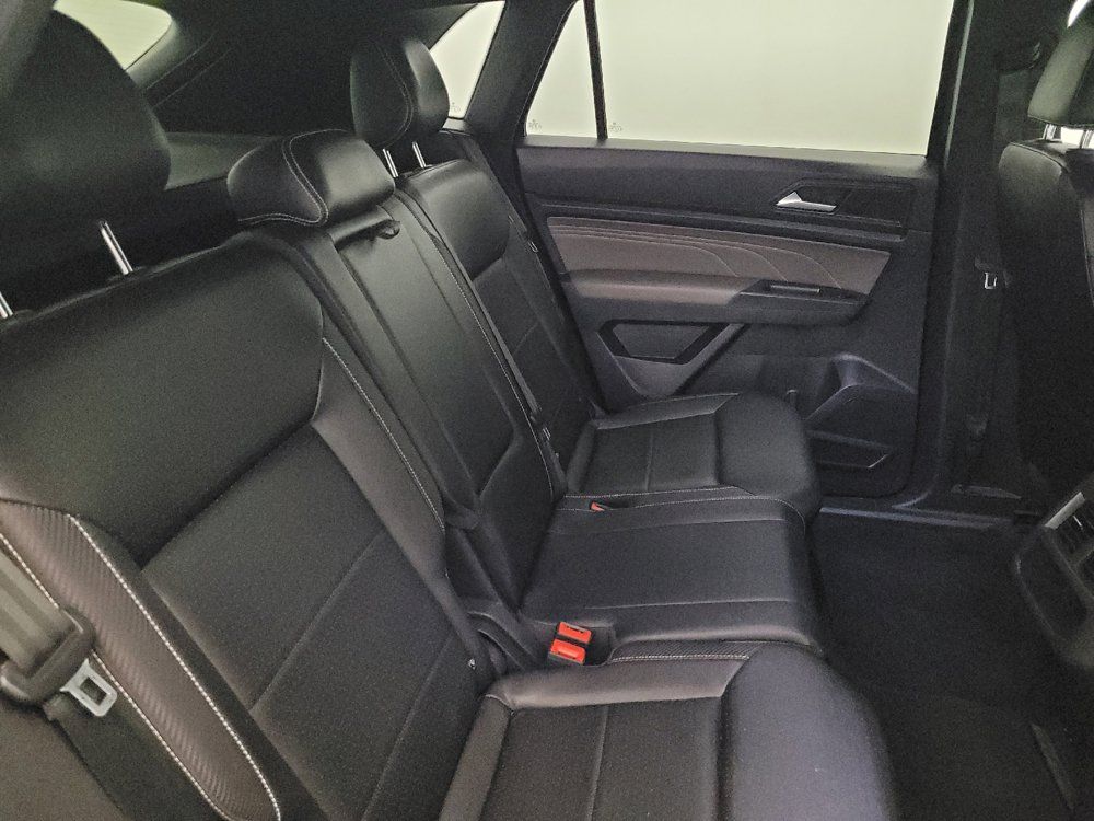 Used 2021 Volkswagen Atlas Cross Sport SE AWD/4WD image 19