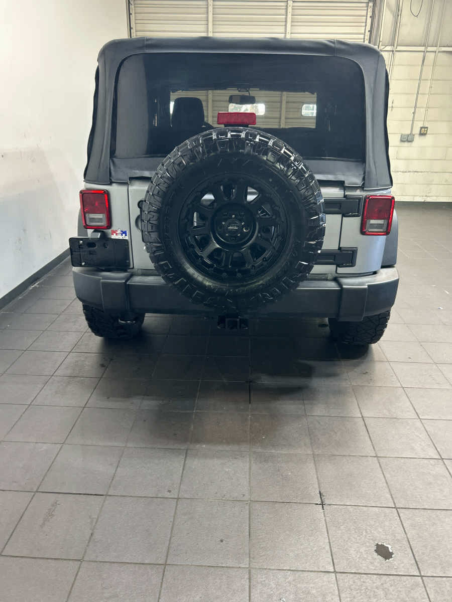 Used 2016 Jeep Wrangler Sport w/ Quick Order Package 23S AWD/4WD image 7