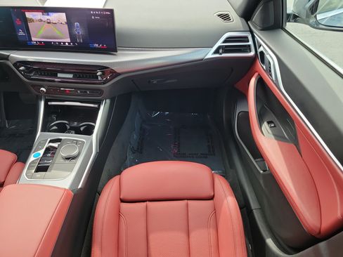 Used 2025 BMW i4 eDrive40 RWD image 16