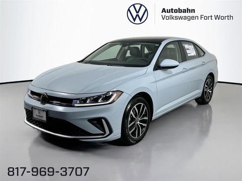 New 2025 Volkswagen Jetta SE image 1