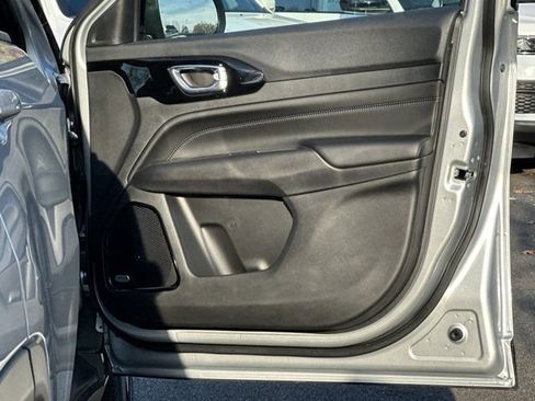 New 2026 Jeep Compass Limited w/ Sun, Sound & Navigation Group image 14