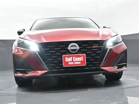 Used 2025 Nissan Altima 2.5 SR image 29