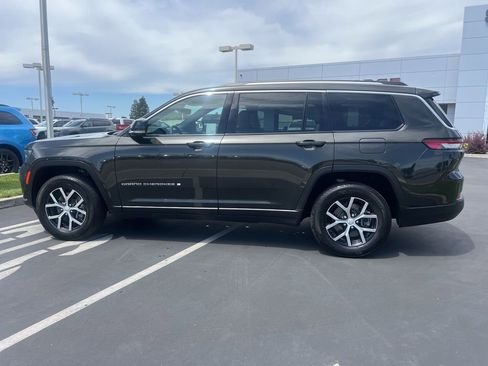 Used 2023 Jeep Grand Cherokee L Limited w/ Luxury Tech Group II AWD/4WD image 27
