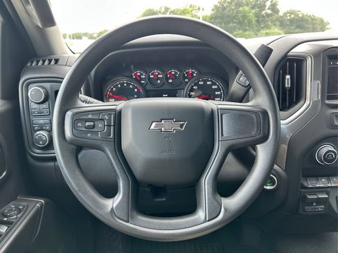 Used 2024 Chevrolet Silverado 1500 Custom Trail Boss AWD/4WD image 18