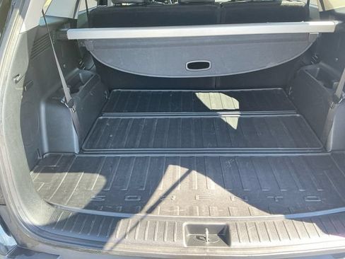 Used 2023 Kia Sorento S w/ Panoramic Sunroof Package AWD/4WD image 18