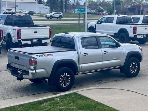 Used 2023 Toyota Tacoma TRD Off-Road AWD/4WD image 6