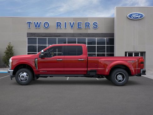 New 2026 Ford F350 4x4 Crew Cab DRW Super Duty image 3