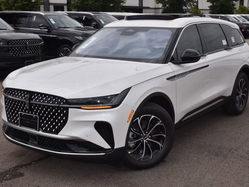 New 2026 Lincoln Nautilus Premier w/ Equipment Group 102A AWD/4WD image 41