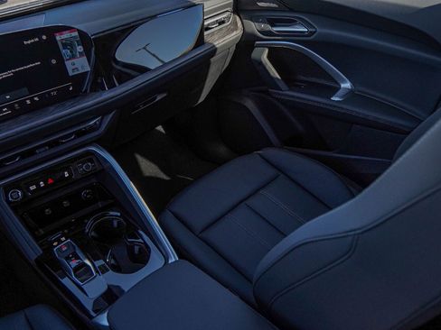 New 2025 Audi Q5 Premium Plus image 20