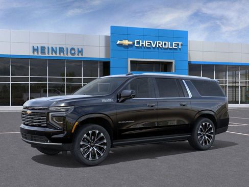 New 2025 Chevrolet Suburban High Country image 2