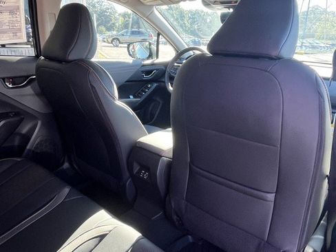 New 2025 Subaru Crosstrek 2.5i Limited w/ Popular Package #3A image 11