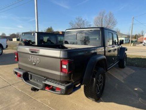New 2026 Jeep Gladiator Rubicon image 2