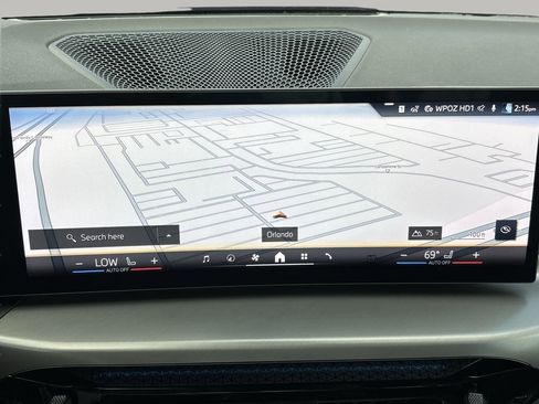 Used 2025 BMW 230i Coupe w/ M Sport Package RWD image 22