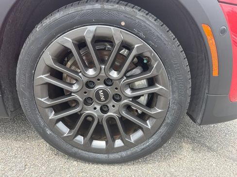 Certified 2025 MINI Cooper S FWD image 4
