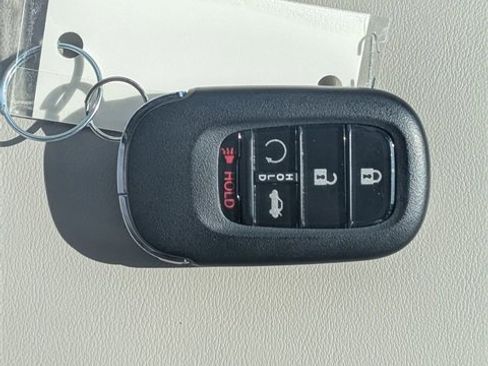 New 2025 Honda Accord SE image 31