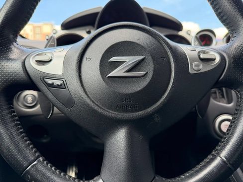 Used 2012 Nissan 370Z Coupe RWD image 13