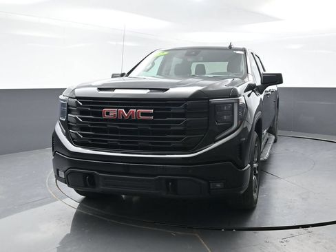 Used 2022 GMC Sierra 1500 Elevation AWD/4WD image 8