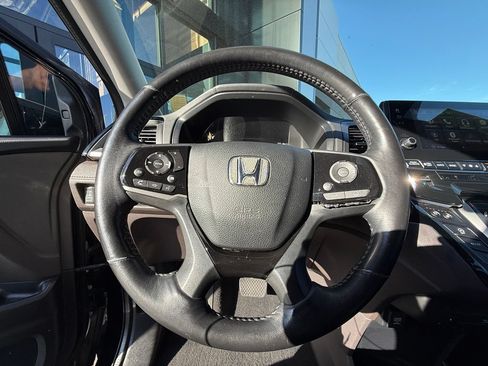 Used 2019 Honda Odyssey Elite image 21