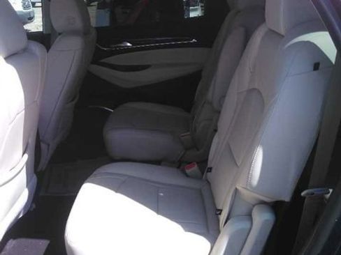 Used 2022 Buick Enclave Essence w/ Experience Buick Package AWD/4WD image 5