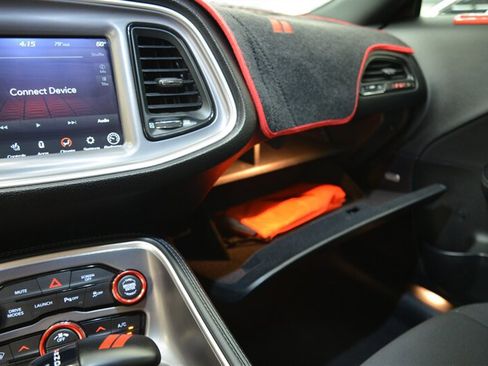 Used 2022 Dodge Challenger R/T Scat Pack RWD image 34