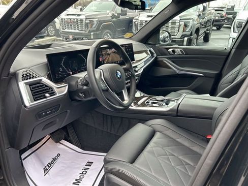 Used 2025 BMW X5 xDrive40i w/ Premium Package image 15
