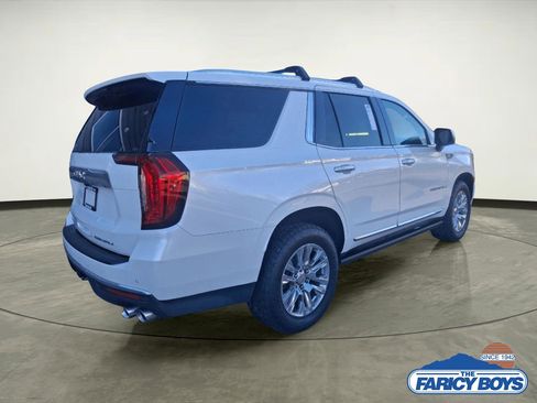 Used 2022 GMC Yukon Denali w/ Max Trailering Package image 4