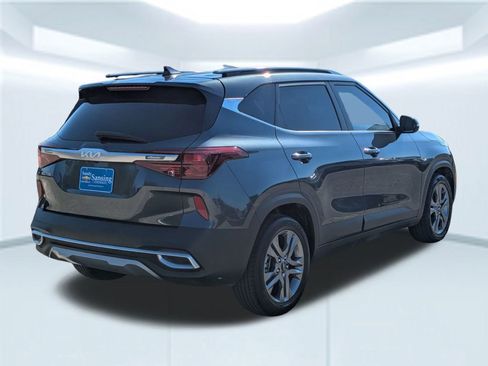 Used 2023 Kia Seltos S image 6