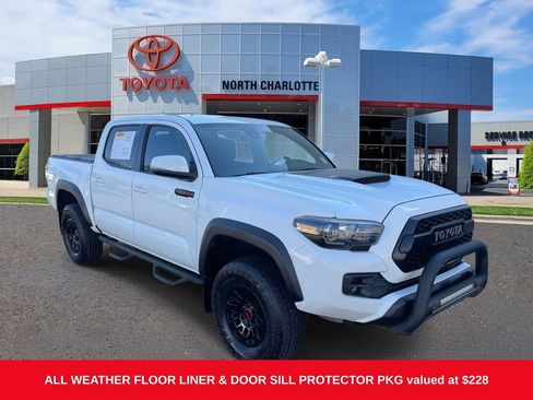 Used 2019 Toyota Tacoma TRD Pro AWD/4WD image 1