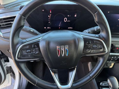 Used 2025 Buick Encore GX Preferred image 25