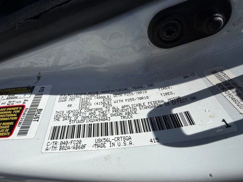 Used 2016 Toyota Tundra SR5 AWD/4WD image 13