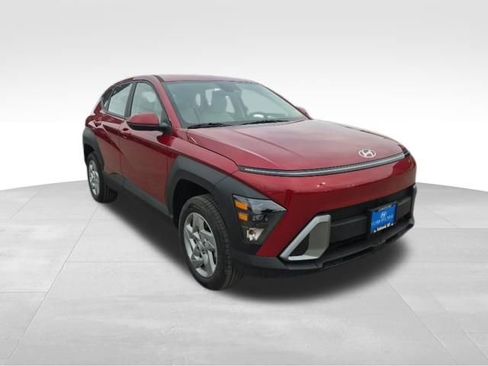 New 2026 Hyundai Kona SE image 3