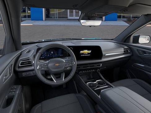 New 2026 Chevrolet Traverse LT w/ Driver Confidence Package FWD image 15