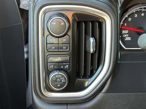 Used 2019 Chevrolet Silverado 1500 LT w/ All-Star Edition image 12