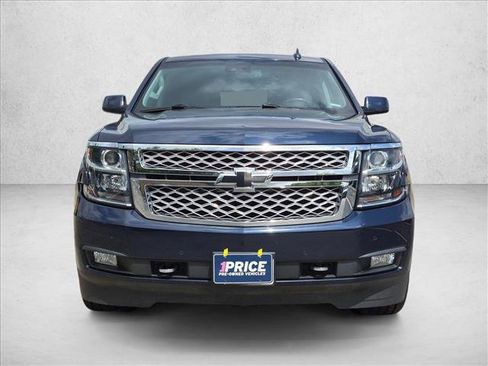 Used 2018 Chevrolet Tahoe LT w/ LT Signature Package AWD/4WD image 2