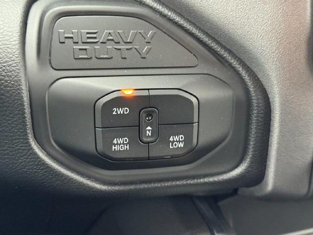 New 2025 RAM 3500 Big Horn AWD/4WD image 16