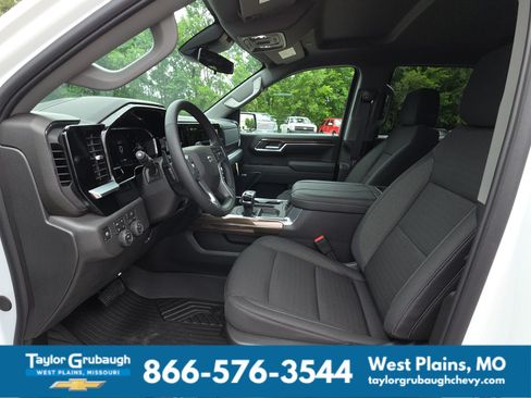 New 2026 Chevrolet Silverado 1500 LT Trail Boss w/ Convenience Package II AWD/4WD image 16