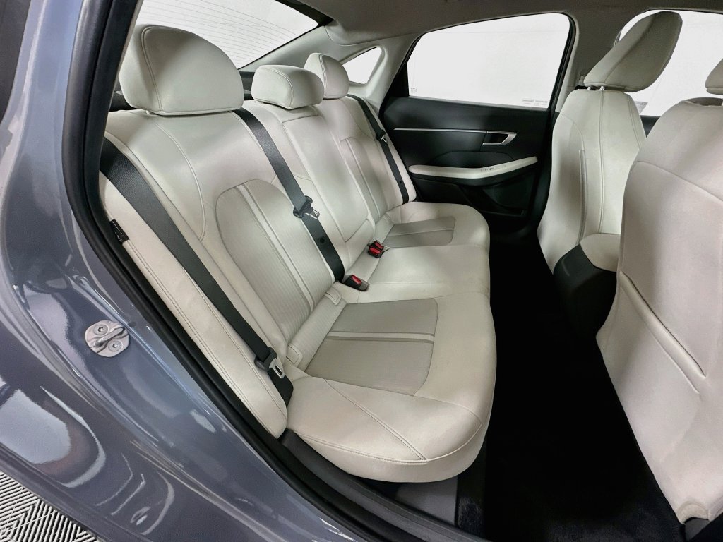 Used 2025 Hyundai Sonata SEL FWD image 25