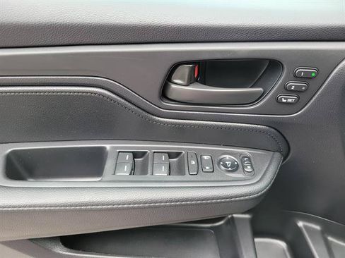 Used 2025 Honda Odyssey EX-L image 6