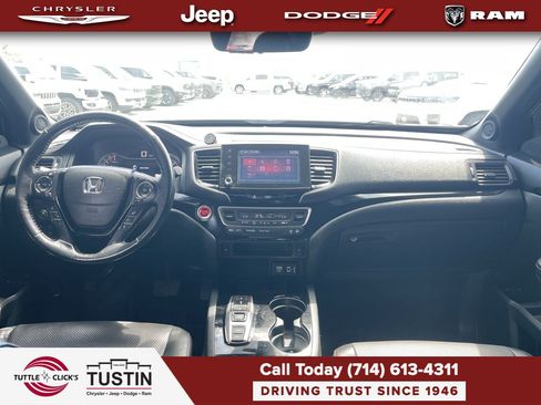 Used 2023 Honda Ridgeline Black Edition image 2
