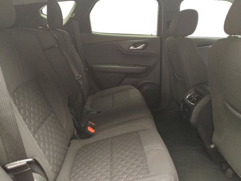 Used 2021 Chevrolet Blazer LT FWD image 19