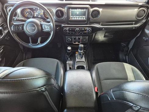 Used 2021 Jeep Gladiator Sport AWD/4WD image 18