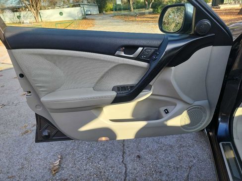 Used 2010 Acura TSX Sedan FWD image 11