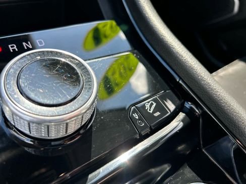 Used 2023 Jeep Grand Cherokee 4WD 4xe image 35