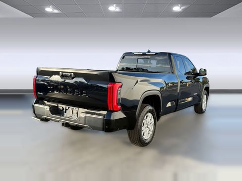 Used 2022 Toyota Tundra SR5 image 9